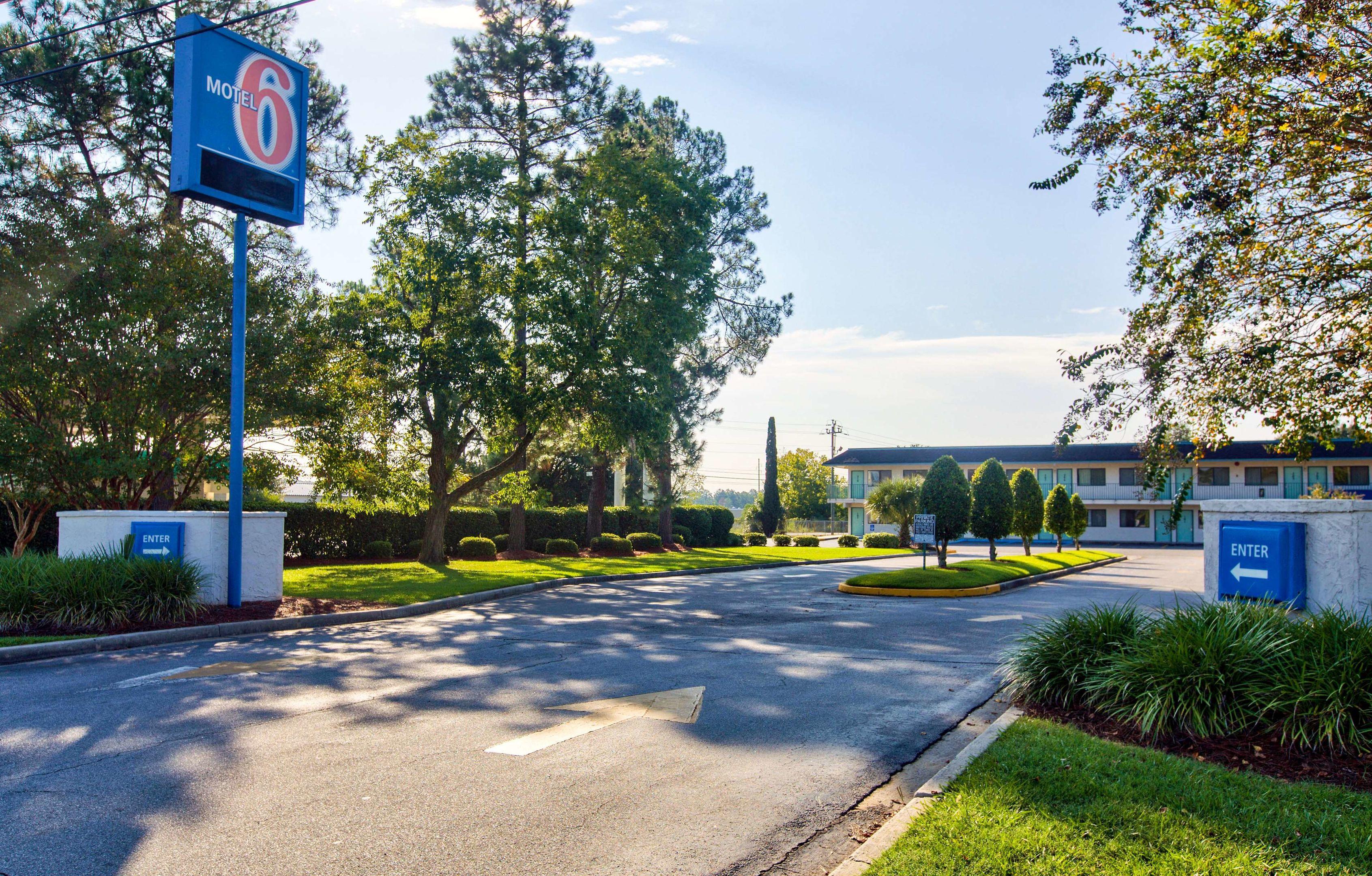 Motel 6 Valdosta - University — photo 3